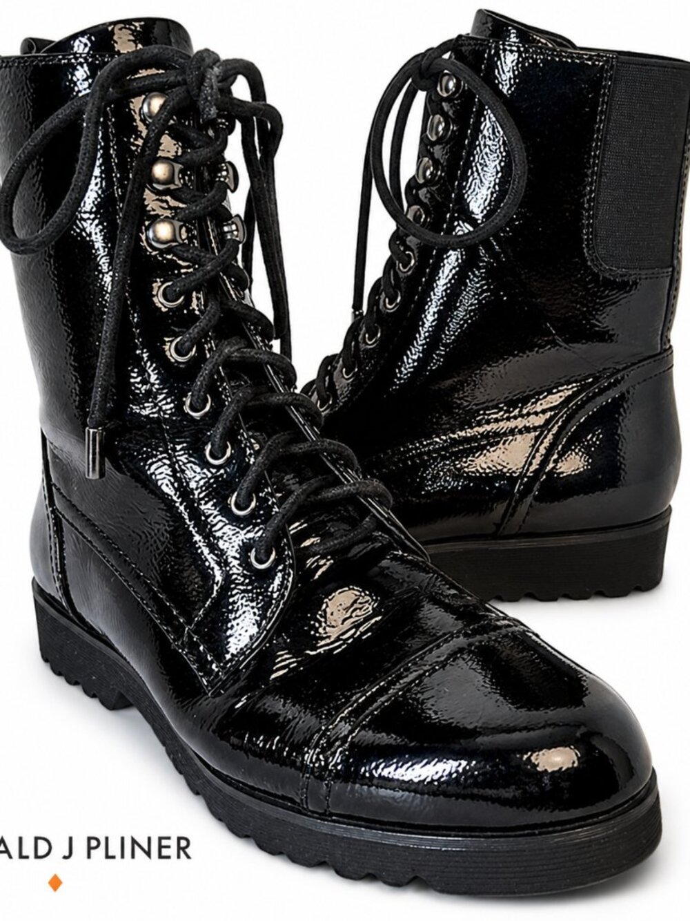 Donald J Pliner Camren Patent Leather Combat Boots Black Lug Sole 7M